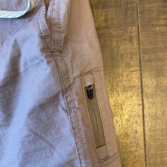 Vuori Outdoor Hiking Ripstop shorts - Picture 8 of 16